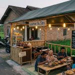 Peluang Bisnis Desa Saat Pasar Ramai, Raih Keuntungan Besar di Hari Spesial