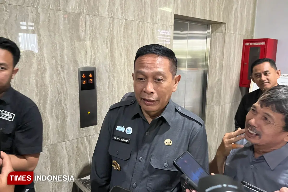 Pemangkasan Anggaran Seragam Gratis Dialihkan untuk Program Prioritas Nasional