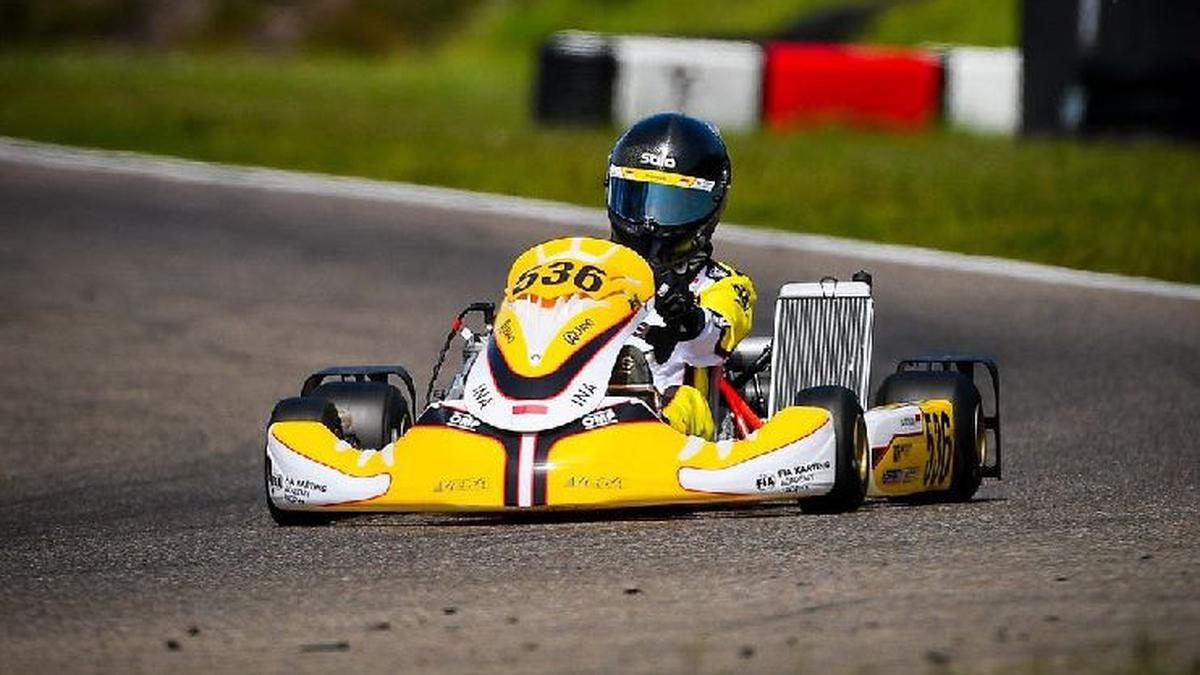 Pembalap Muda Indonesia Raih Perhatian di Ajang Karting