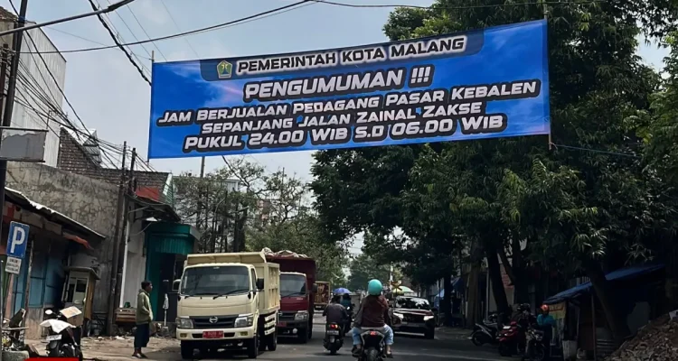 Pemkot Malang Tertibkan Pedagang Pasar Kebalen Akibat Kemacetan