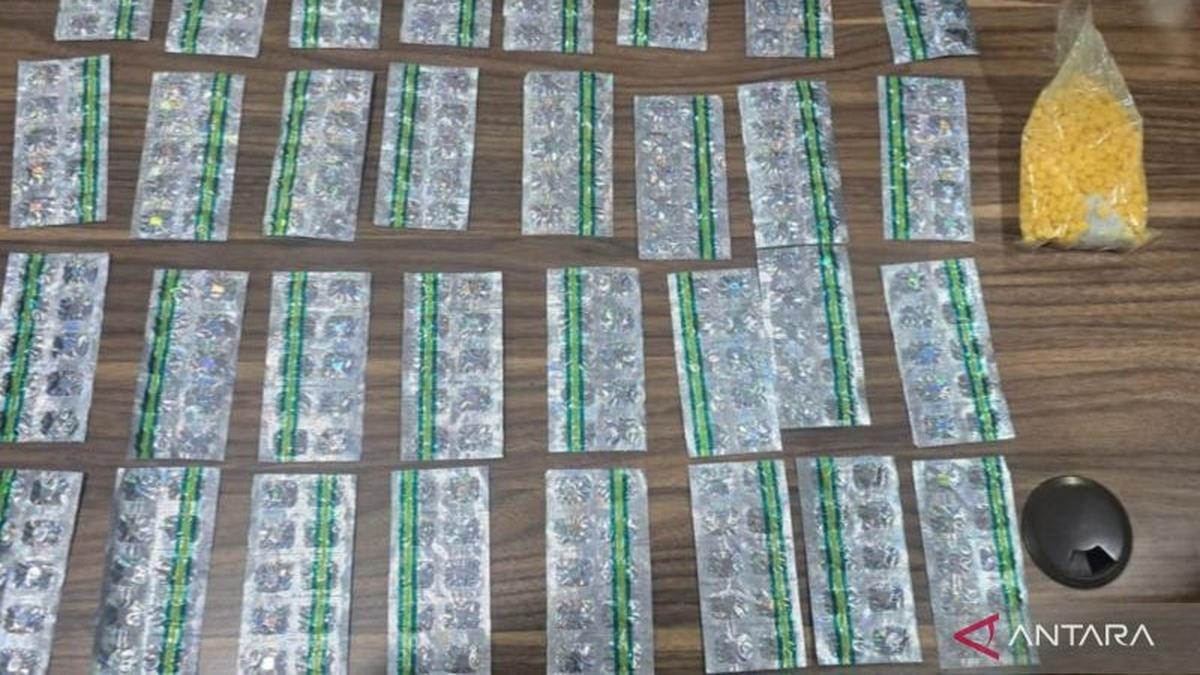 Pengungkapan Peredaran Obat Keras di Bekasi: 2 Pelaku dan Ribuan Pil Disita