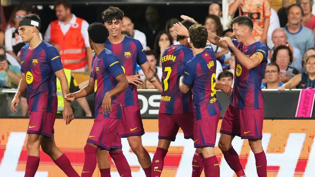 Penyerang Levante Incar Gantikan Posisi Lewandowski di Barcelona