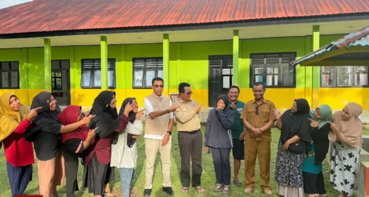 Pererat Sinergi Guru dan Orang Tua di Wasile Selatan pada Momen Hardiknas