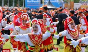 Peringatan Hardiknas 2026 di Banyuwangi: Keunikan Atraksi Kuntulan Ewon