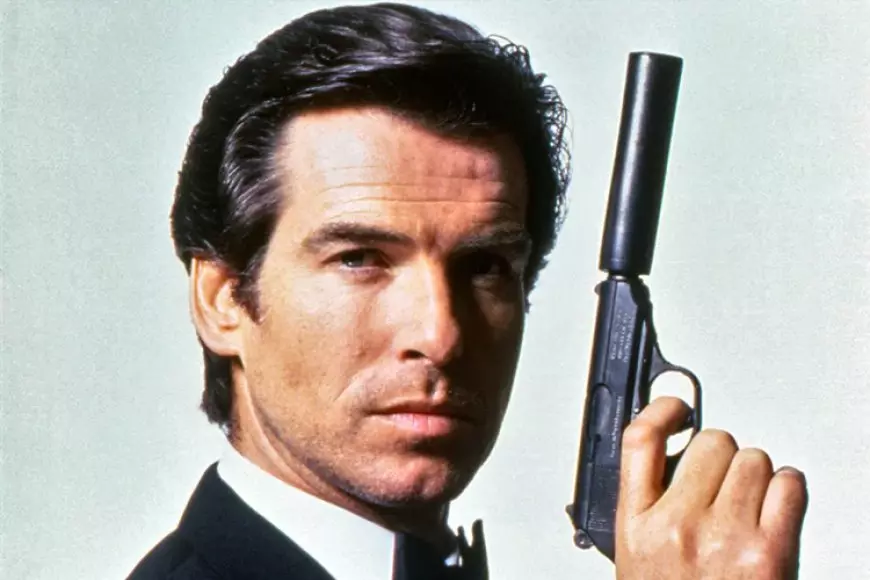 Pierce Brosnan Terbuka Kembali Perankan James Bond
