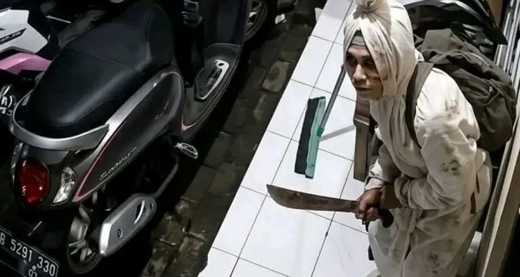 Pocong Jadi-jadian Viral Indramayu: Resah Warga, Ini Fakta Sebenarnya
