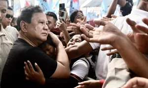 Prabowo pangkas biaya layanan ojek online jadi 8%, Gojek dan Grab berikan tanggapan