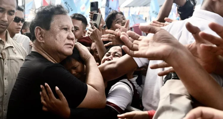 Prabowo pangkas biaya layanan ojek online jadi 8%, Gojek dan Grab berikan tanggapan