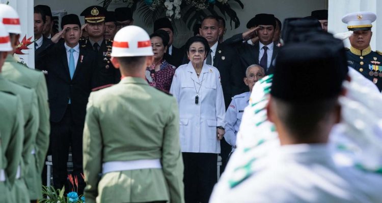 Prabowo Pimpin Upacara Hari Pancasila, Dihadiri Megawati