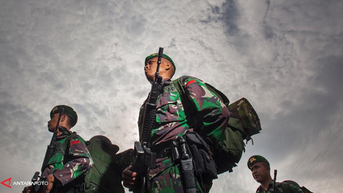 Pria di Balik Senjata Rakitan dalam Insiden TNI Tembak TNI