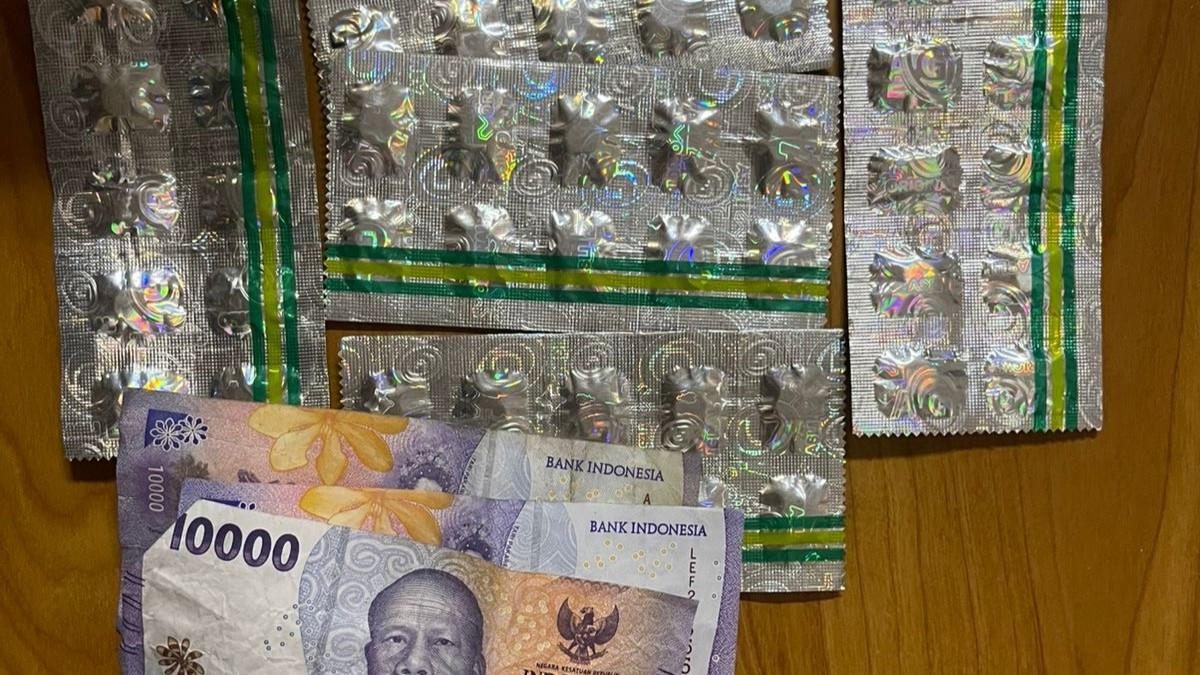 Ribuan Obat Terlarang Ditemukan di Tanah Abang