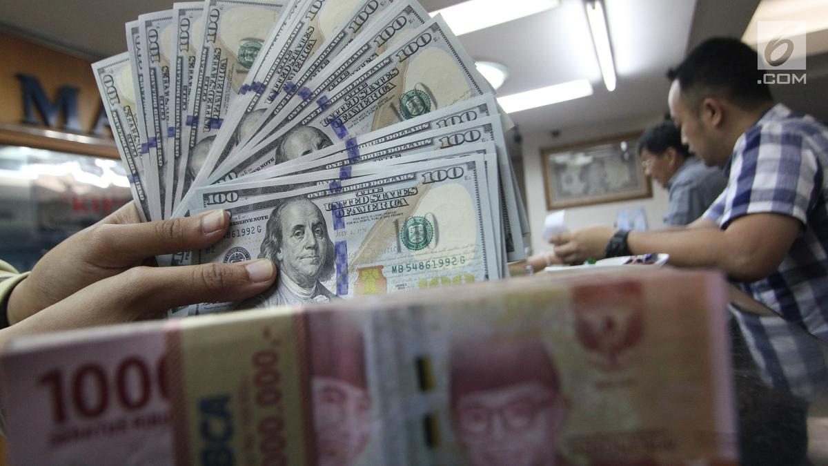 Rupiah Ditutup Melemah pada Akhir Perdagangan Hari Ini