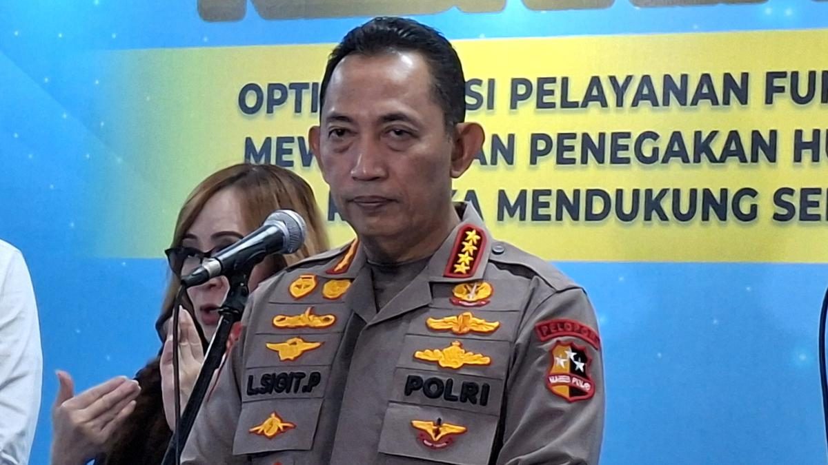 Sahroni Jelaskan Alasan Prabowo Tetap Pertahankan Listyo Sigit Jadi Kapolri