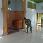 Satgas TMMD Kodim 0820 Probolinggo Tingkatkan Kepedulian Sosial Lewat Aksi Bersih Masjid