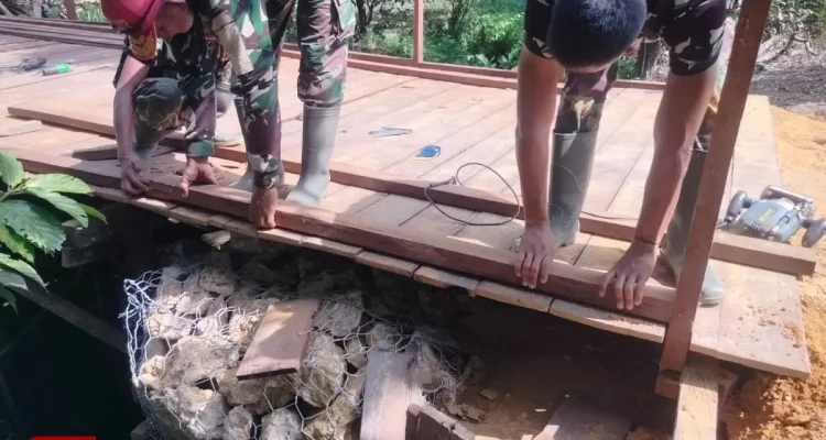 Satgas TMMD Kodim 0908 Bontang Tingkatkan Kecepatan Pembangunan Jembatan Penghubung RT 24