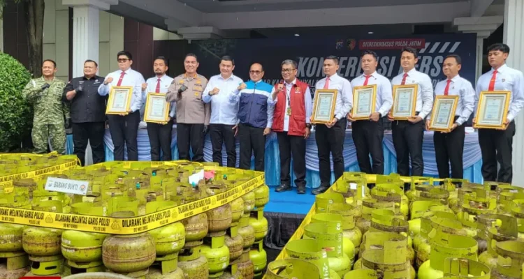 Satreskrim Polresta Banyuwangi Raih Penghargaan Polda Jatim Berkat Prestasi Ungguli Mafia Energi