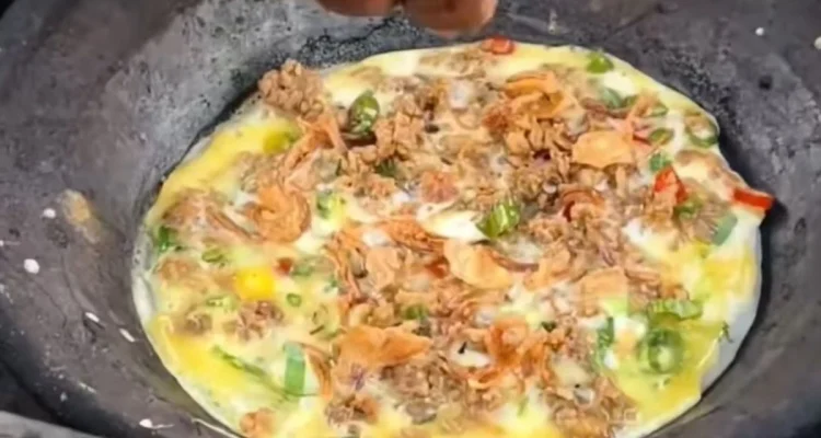 Serabi Kapringan Laris Manis Diburu Warga Tiap Sore