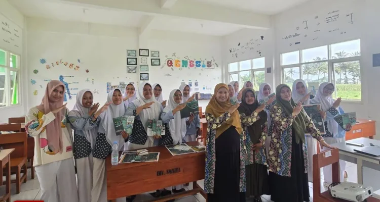 Sosialisasi Kampus Interaktif FIA UNISMA di Sekolah Malang Raya