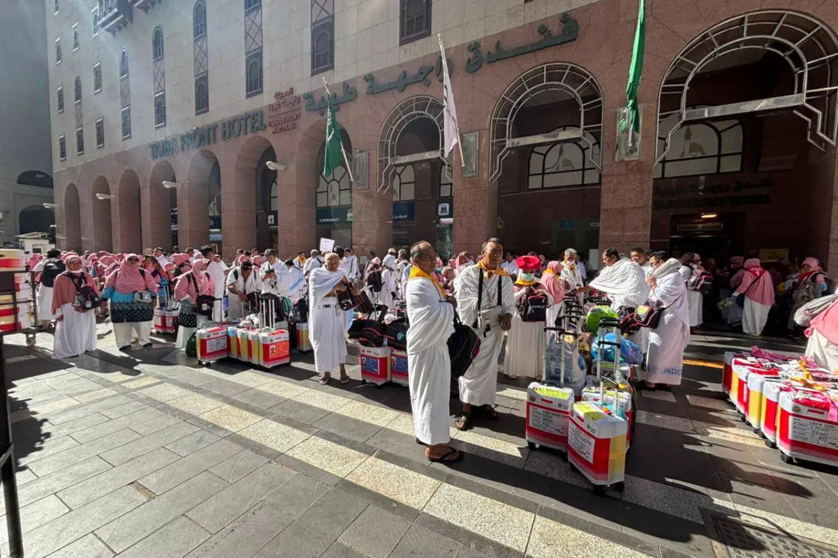 Suhu Madinah Capai 40 Derajat, Jemaah Diimbau Perbanyak Minum dan Batasi Aktivitas Luar