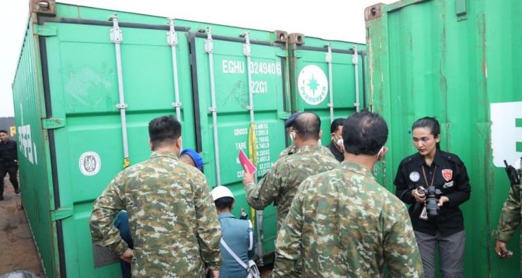 TNI Gagalkan Penyelundupan Mineral Radioaktif Bernilai Triliunan di Batam