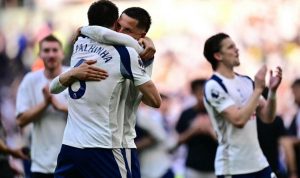 Tottenham Salip Perburuan Juventus untuk Andrew Robertson
