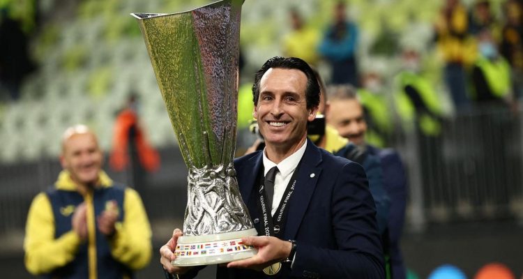 Unai Emery Membawa Aston Villa Raih Trofi Setelah Sekian Lama dan Ukir Sejarah Pribadi