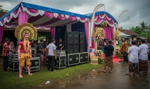 Usaha Desa Menguntungkan di Musim Hajatan