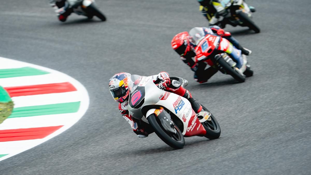 Veda Ega di Posisi ke-21 Setelah Tampil di 10 Besar FP2 Moto3 Italia 2026