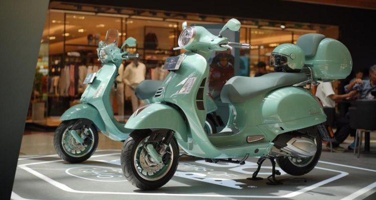 Vespa Edisi Spesial Ulang Tahun ke-80 Tampil Berbeda
