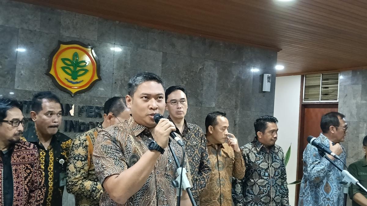 Wakil Menteri Pertanian Minta Kepala Daerah Awasi Pembelian Sawit Murah