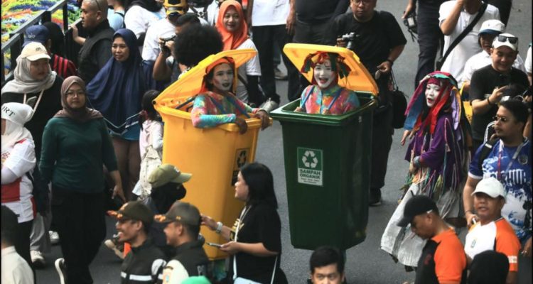 Warga Cipayung Siapkan 20 Tong Sampah untuk Program Pilah Sampah