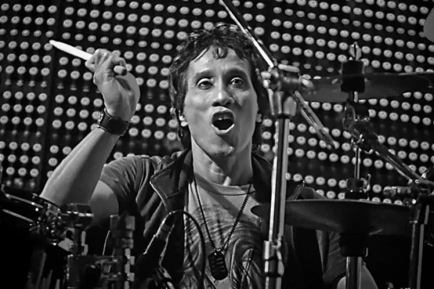 Yaya Moekito, Drummer God Bless, Berpulang