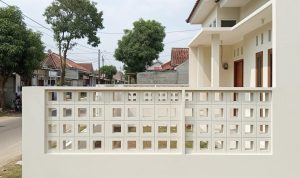 10-pilihan-warna-dan-motif-pagar-roster-untuk-kesan-rumah-lebih-lapang-92658 10 Pilihan Warna dan Motif Pagar Roster untuk Kesan Rumah Lebih Lapang