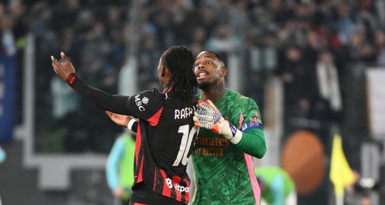 AC Milan Terpaksa Potong Harga demi Jual Rafael Leao