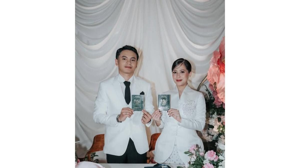Adhisty Zara dan Tsaqib Resmi Menikah