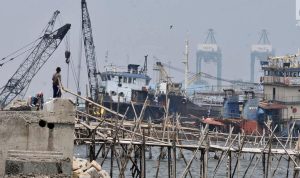 AHY Jelaskan Proyek Giant Sea Wall Pantura dan Mangrove
