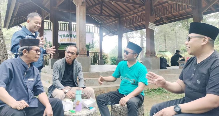 Anak Korban Kekerasan Seksual Bangkit dari Trauma Lewat Camping Bersama Tokoh Pesantren dan Psikolog