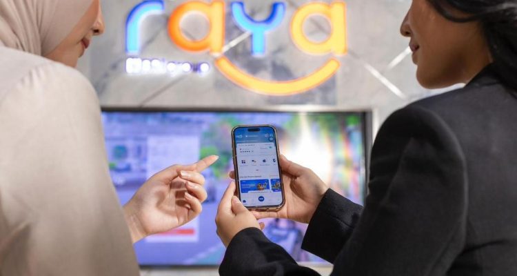 Bank Raya Raih Dua Penghargaan Inovasi Digital
