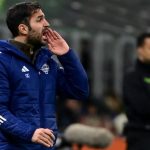 Barcelona Pertimbangkan Cesc Fabregas Sebagai Penerus Hansi Flick
