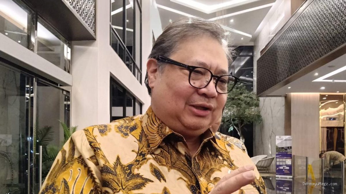 BI Naik, Airlangga Ingatkan Bank Himbara