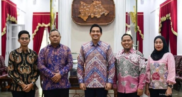 Bupati Lucky Bahas Alih Fungsi Lahan Sawah dengan Stranas PK