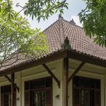 Ciri Rumah Tradisional yang Menjaga Tetap Sejuk Tanpa AC, Kearifan Lokal Nusantara