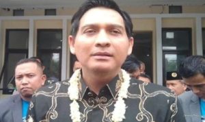 Dedi Mulyadi di Indramayu, Lucky Hakim di Tempat Lain: Ada Apa?