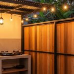 Desain Pagar Belakang untuk Dapur Luar Ruangan, Ciptakan Rumah Nyaman dan Modern