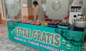 DKM Masjid Al-Furqon: Iftar Gratis Perkuat Kepedulian & Kebersamaan Umat