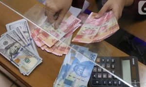 Dolar AS Menguat, Rupiah Tertekan Menjelang Pengumuman Suku Bunga BI