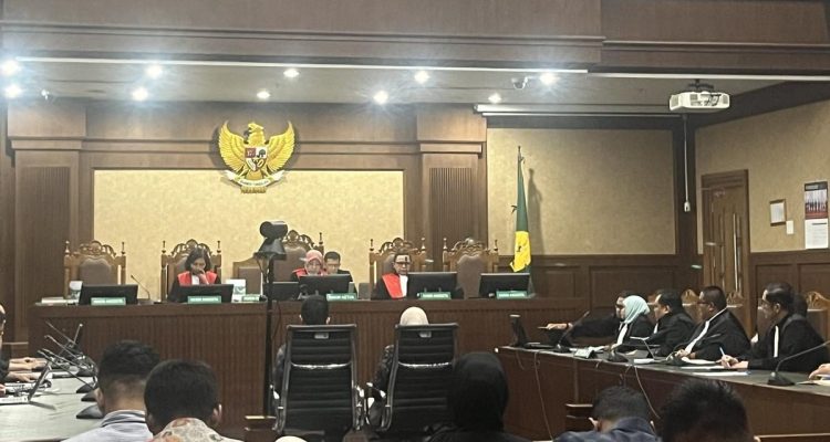 Dua Terdakwa Divonis Lebih Ringan dari Noel Ebenezer