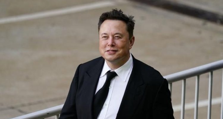 Elon Musk Akan Jadi Triliuner Usai SpaceX IPO