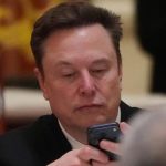 Elon Musk: Mengintip Sumber Kekayaan Miliarder Terkaya Dunia