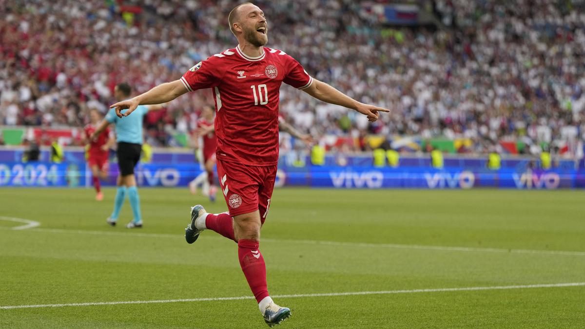 Eriksen Kolaps di Laga Denmark vs Ukraina, Pertandingan Dihentikan
